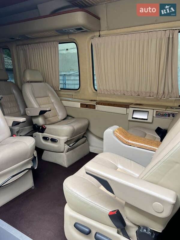 Микроавтобус Mercedes-Benz Sprinter 2009 в Березане