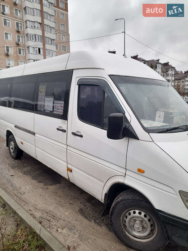 Міський автобус Mercedes-Benz Sprinter 1999 в Бучі