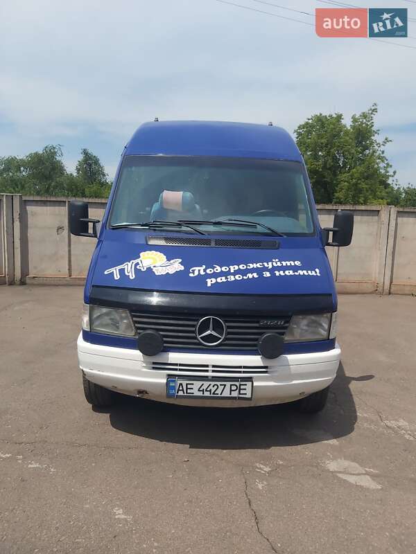 Туристичний / Міжміський автобус Mercedes-Benz Sprinter 1998 в Києві