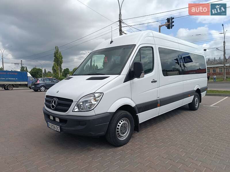 Туристический / Междугородний автобус Mercedes-Benz Sprinter 2012 в Сумах