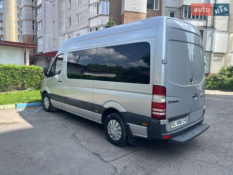 Мікроавтобус Mercedes-Benz Sprinter 2007 в Трускавці