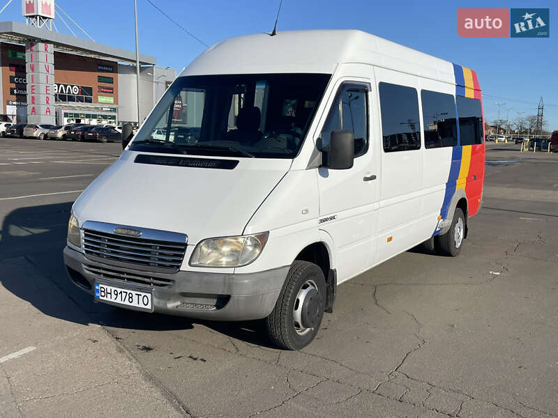 Туристический / Междугородний автобус Dodge Sprinter 2003 в Одессе