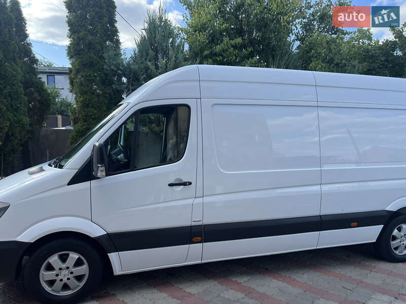 Грузовой фургон Mercedes-Benz Sprinter 2015 в Виннице