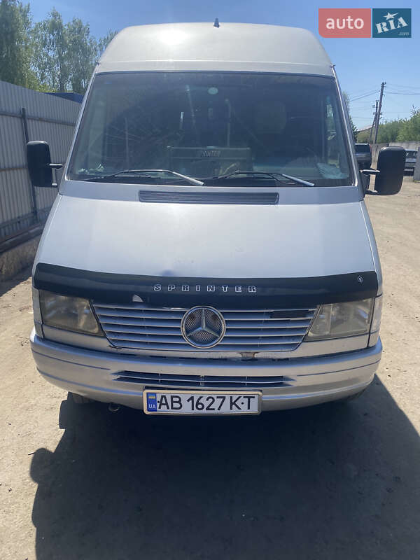 Туристичний / Міжміський автобус Mercedes-Benz Sprinter 2000 в Вінниці Туристичний / Міжміський автобус Mercedes-Benz Sprinter 2000 в Вінниці