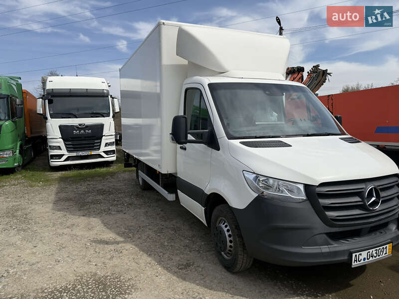 Грузовой фургон Mercedes-Benz Sprinter 2019 в Черновцах