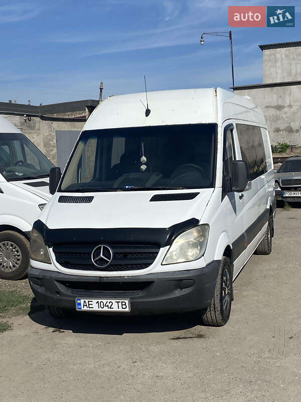 Мікроавтобус Mercedes-Benz Sprinter 2006 в Кривому Розі Мікроавтобус Mercedes-Benz Sprinter 2006 в Кривому Розі