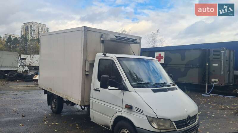 Рефрижератор Mercedes-Benz Sprinter 2003 в Киеве Рефрижератор Mercedes-Benz Sprinter 2003 в Киеве