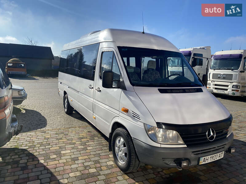 Микроавтобус Mercedes-Benz Sprinter 2001 в Хмельницком