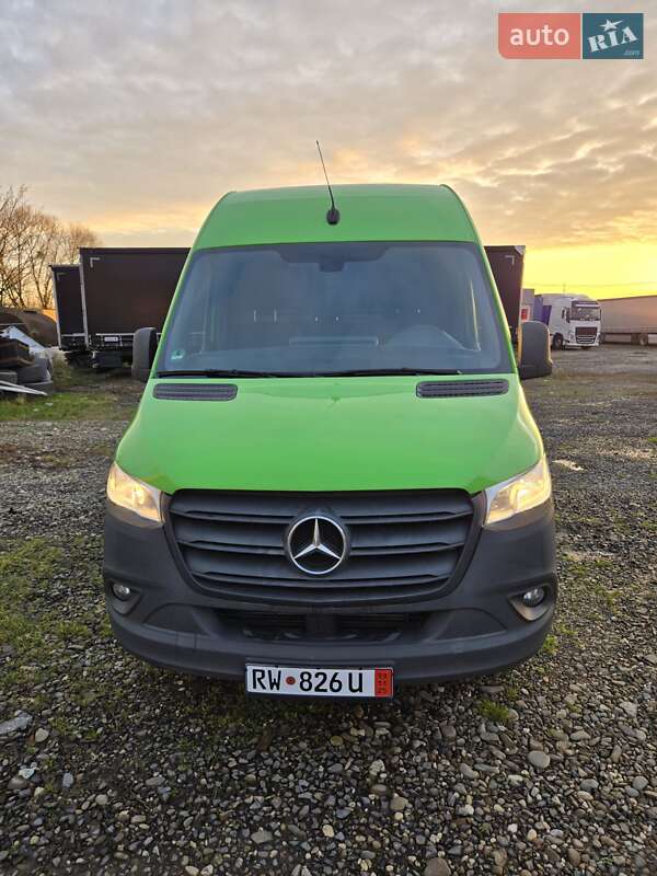 Вантажний фургон Mercedes-Benz Sprinter 2020 в Іршаві Вантажний фургон Mercedes-Benz Sprinter 2020 в Іршаві