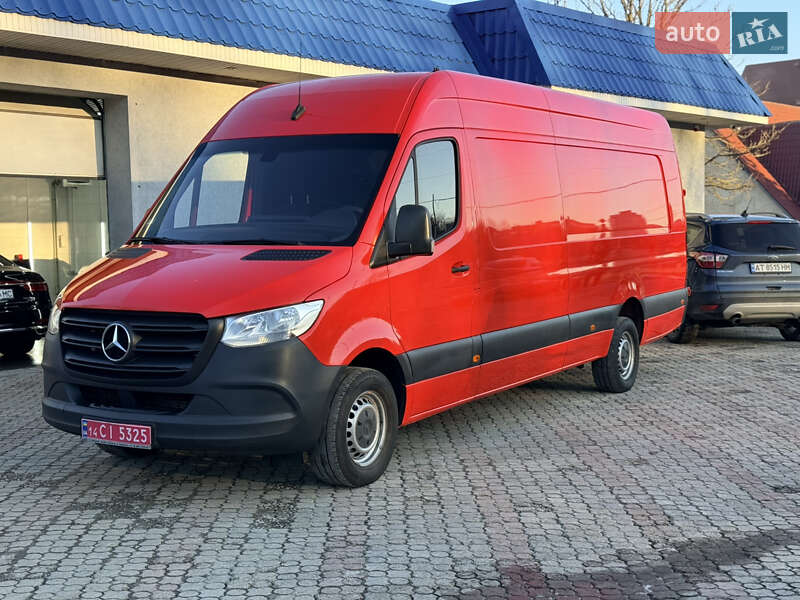 Грузопассажирский фургон Mercedes-Benz Sprinter 2021 в Ивано-Франковске