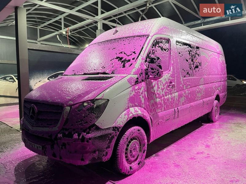 Грузопассажирский фургон Mercedes-Benz Sprinter 2018 в Львове