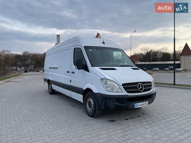 Грузовой фургон Mercedes-Benz Sprinter 2011 в Тернополе Грузовой фургон Mercedes-Benz Sprinter 2011 в Тернополе
