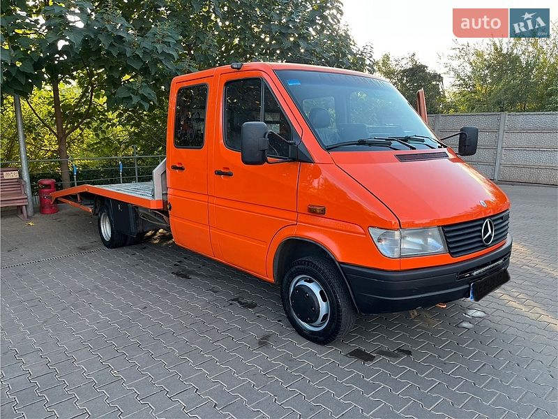 Евакуатор Mercedes-Benz Sprinter 1995 в Кривому Розі
