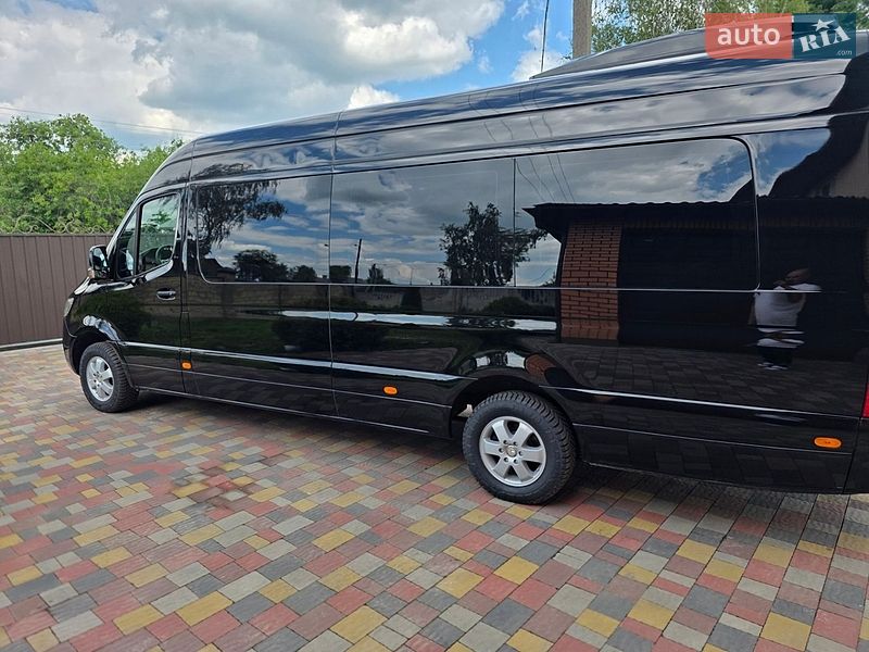 Грузопассажирский фургон Mercedes-Benz Sprinter 2021 в Луцке