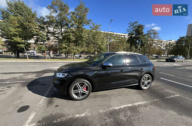 Позашляховик / Кросовер Audi SQ5 2017 в Києві