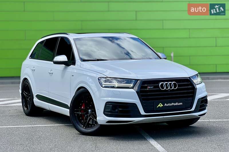 Внедорожник / Кроссовер Audi SQ7 2017 в Киеве