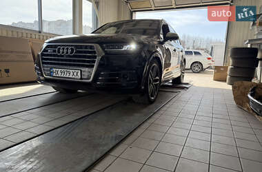 Внедорожник / Кроссовер Audi SQ7 2018 в Хмельницком