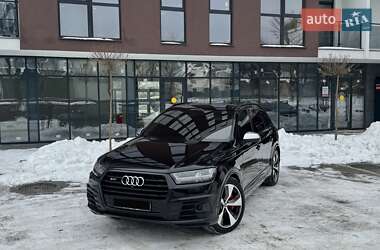 Внедорожник / Кроссовер Audi SQ7 2018 в Ужгороде
