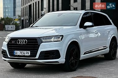 Внедорожник / Кроссовер Audi SQ7 2017 в Киеве