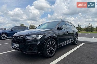 Внедорожник / Кроссовер Audi SQ7 2021 в Ровно