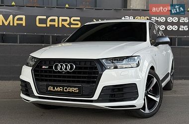 Внедорожник / Кроссовер Audi SQ7 2017 в Киеве