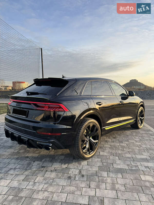 Внедорожник / Кроссовер Audi SQ8 2021 в Мукачево