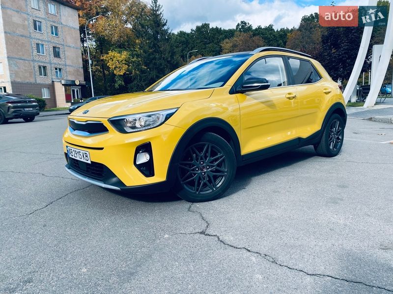 Внедорожник / Кроссовер Kia Stonic 2017 в Виннице Внедорожник / Кроссовер Kia Stonic 2017 в Виннице