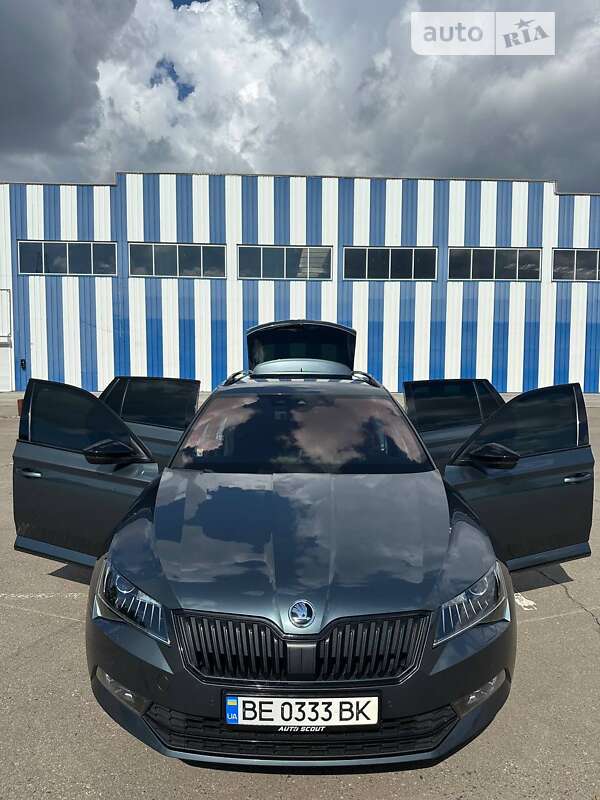 Універсал Skoda Superb 2018 в Миколаєві