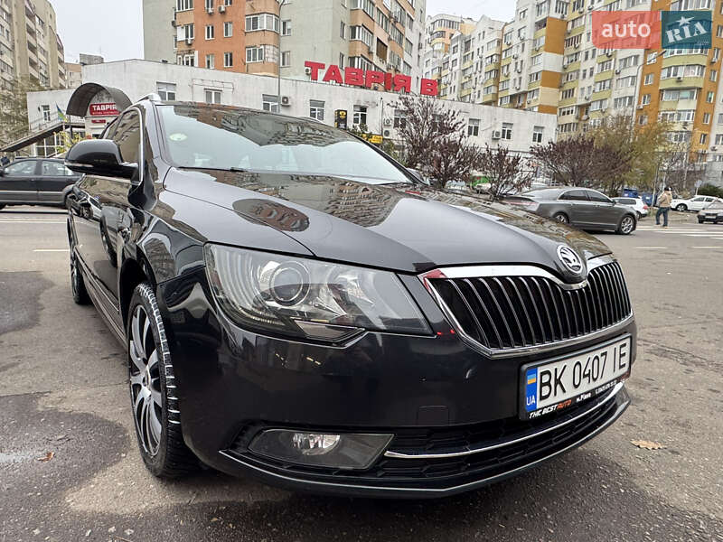 Универсал Skoda Superb 2014 в Одессе