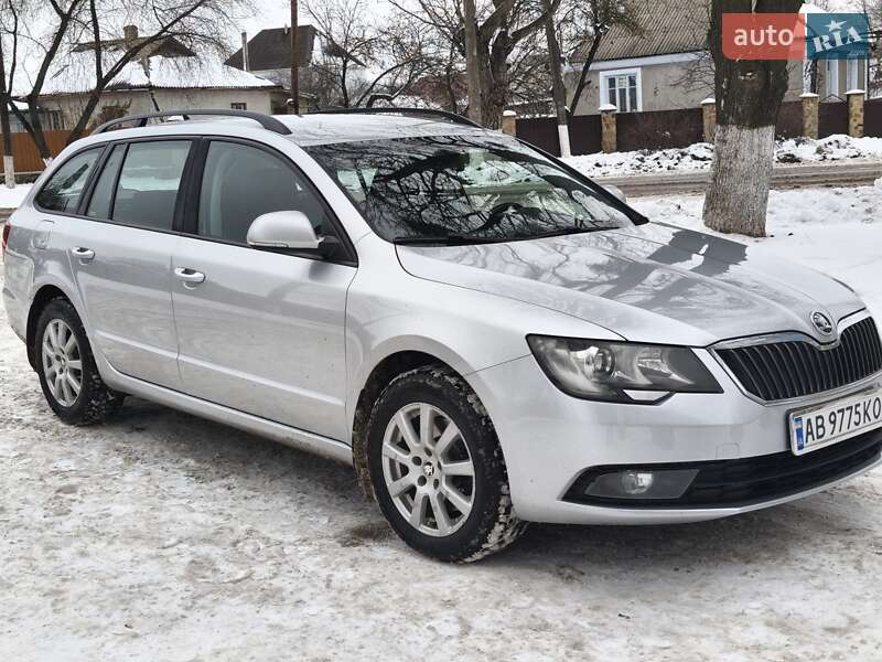 Универсал Skoda Superb 2015 в Крыжополе