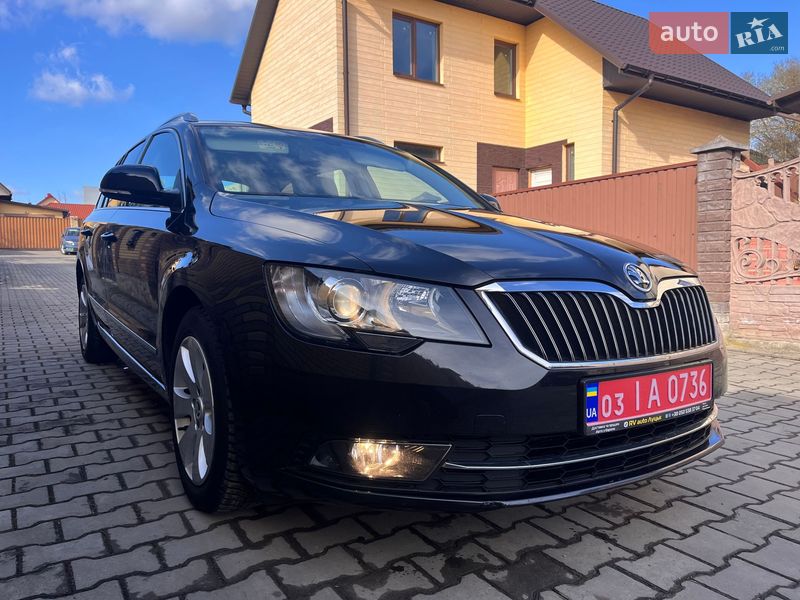 Універсал Skoda Superb 2015 в Луцьку