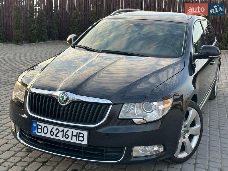 Универсал Skoda Superb 2010 в Тернополе