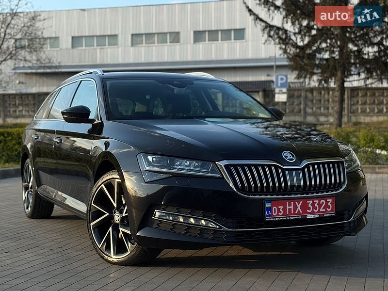 Універсал Skoda Superb 2022 в Луцьку