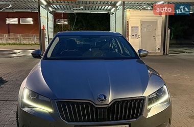 Ліфтбек Skoda Superb 2016 в Хмельницькому