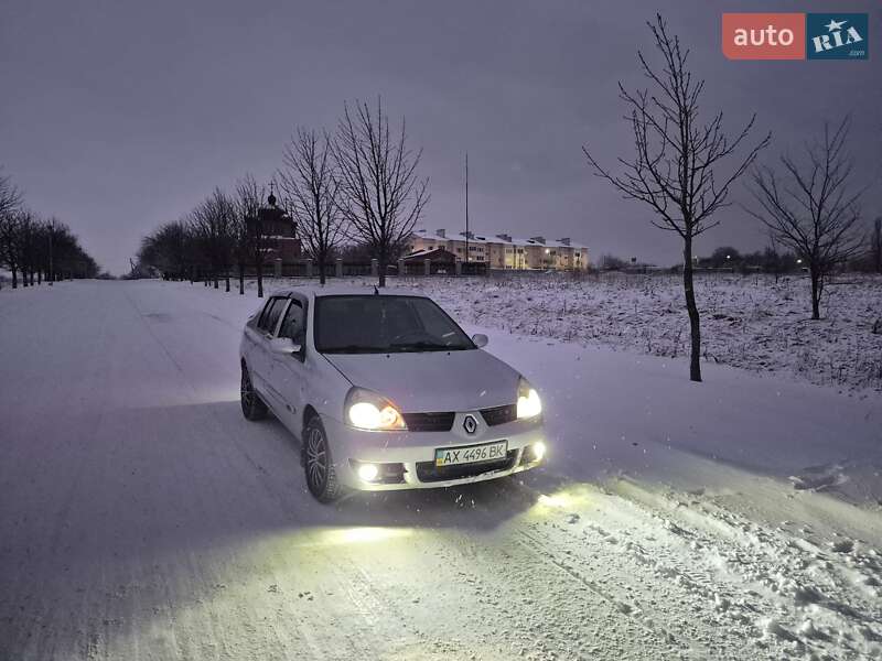 Седан Renault Symbol 2008 в Змиеве Седан Renault Symbol 2008 в Змиеве