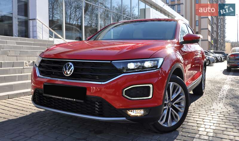 Внедорожник / Кроссовер Volkswagen T-Roc 2020 в Одессе