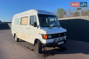 Пригородный автобус Mercedes-Benz T2 1995 в Сарнах