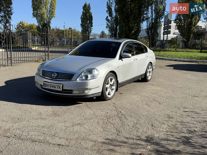Седан Nissan Teana 2006 в Черноморске