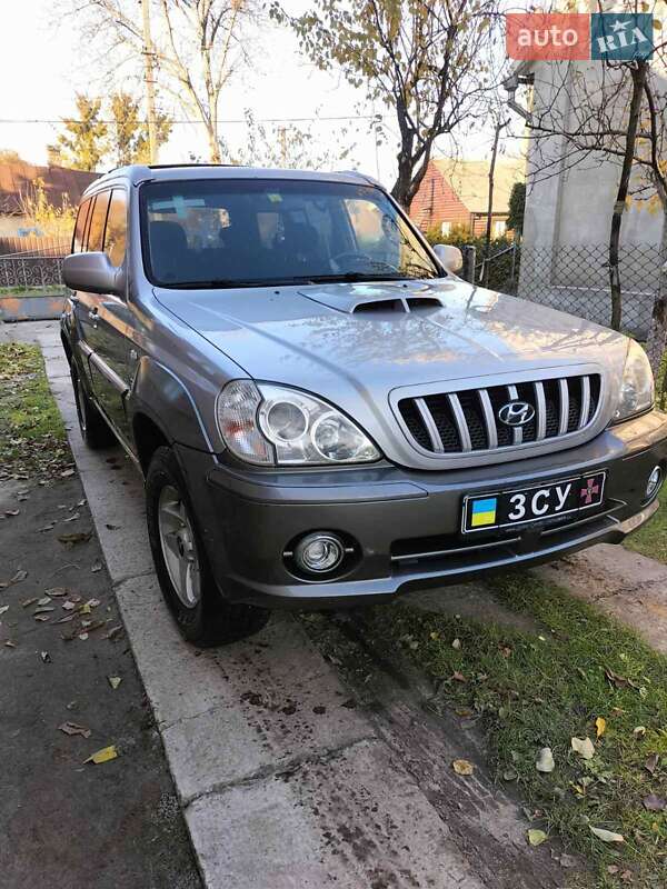 Внедорожник / Кроссовер Hyundai Terracan 2002 в Ровно Внедорожник / Кроссовер Hyundai Terracan 2002 в Ровно