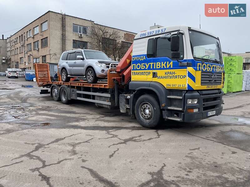 Кран-манипулятор MAN TGA 2003 в Киеве Кран-манипулятор MAN TGA 2003 в Киеве