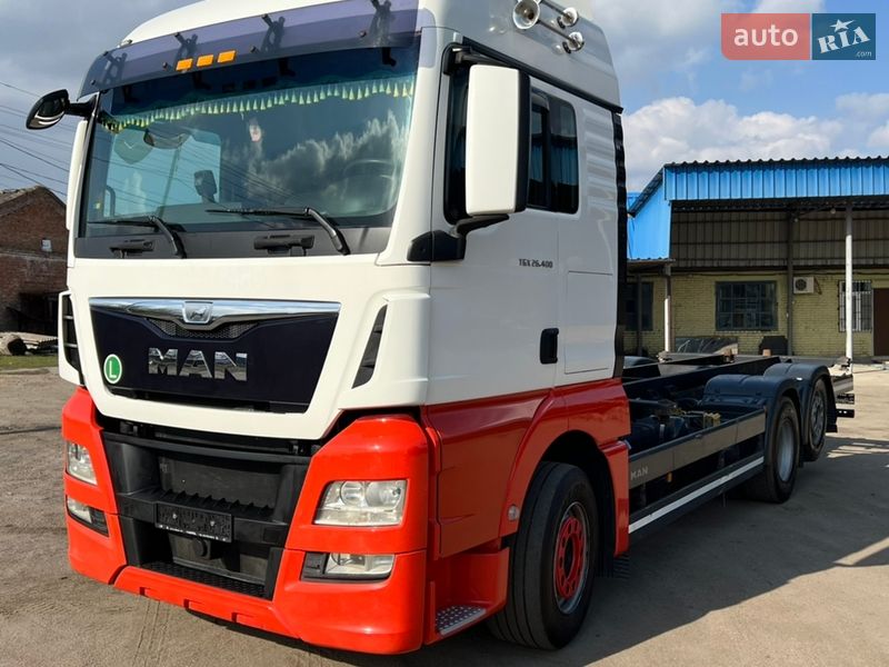 Контейнеровоз MAN TGX 2014 в Дніпрі