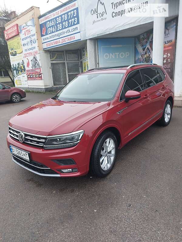 Внедорожник / Кроссовер Volkswagen Tiguan 2018 в Полтаве Внедорожник / Кроссовер Volkswagen Tiguan 2018 в Полтаве