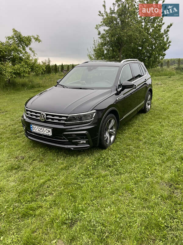 Позашляховик / Кросовер Volkswagen Tiguan 2017 в Чорткові Позашляховик / Кросовер Volkswagen Tiguan 2017 в Чорткові