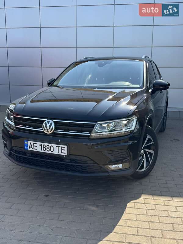 Внедорожник / Кроссовер Volkswagen Tiguan 2018 в Днепре Внедорожник / Кроссовер Volkswagen Tiguan 2018 в Днепре