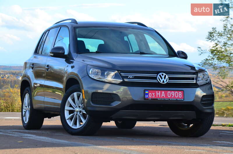 Позашляховик / Кросовер Volkswagen Tiguan 2015 в Дрогобичі Позашляховик / Кросовер Volkswagen Tiguan 2015 в Дрогобичі