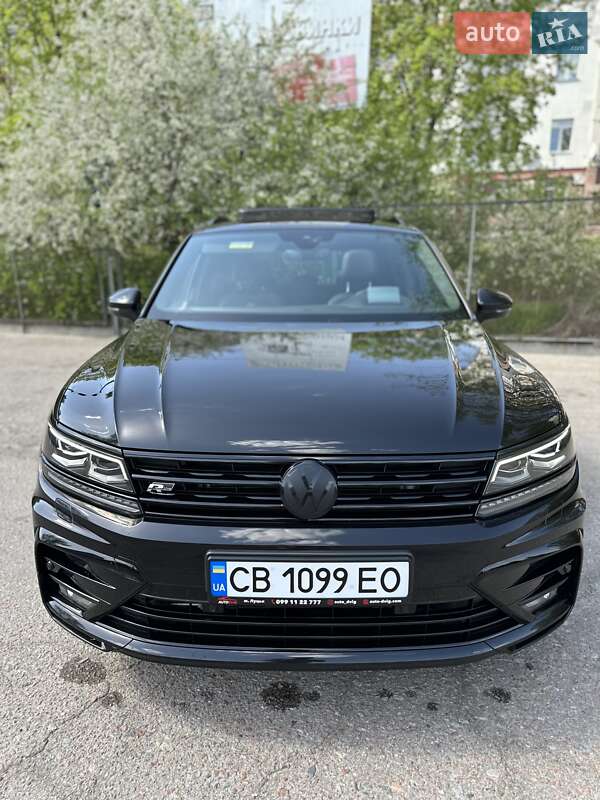 Внедорожник / Кроссовер Volkswagen Tiguan 2019 в Чернигове