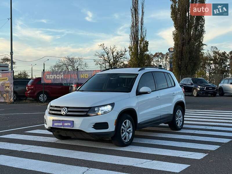 Внедорожник / Кроссовер Volkswagen Tiguan 2017 в Одессе