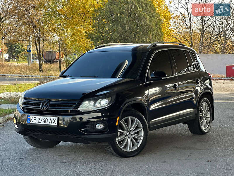 Внедорожник / Кроссовер Volkswagen Tiguan 2012 в Днепре
