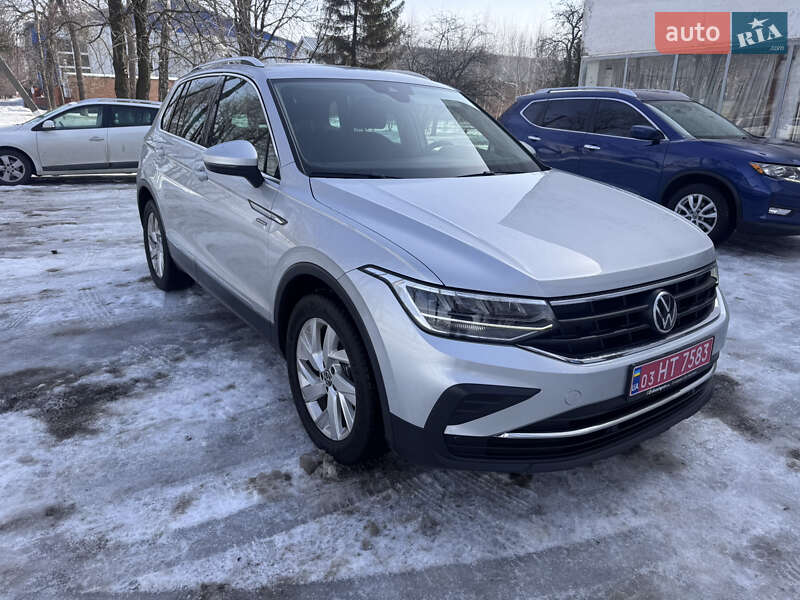 Внедорожник / Кроссовер Volkswagen Tiguan 2021 в Полтаве