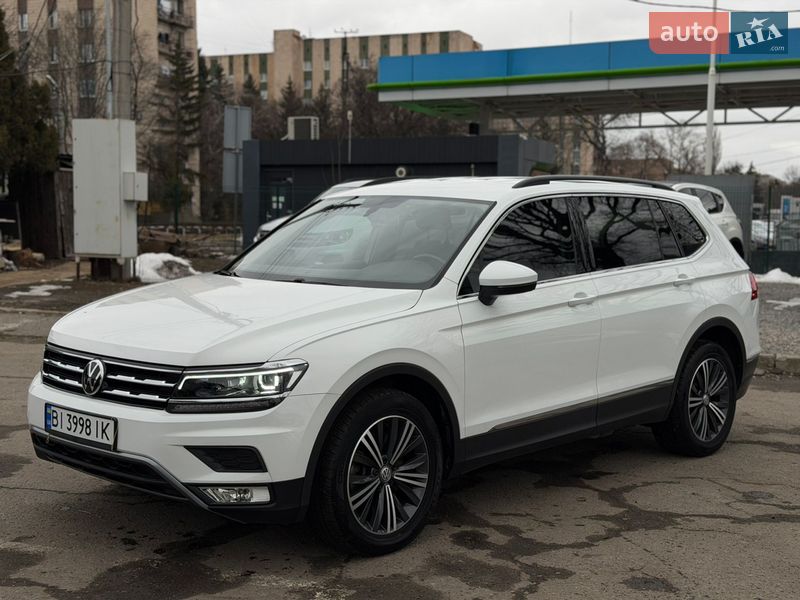 Внедорожник / Кроссовер Volkswagen Tiguan 2017 в Полтаве